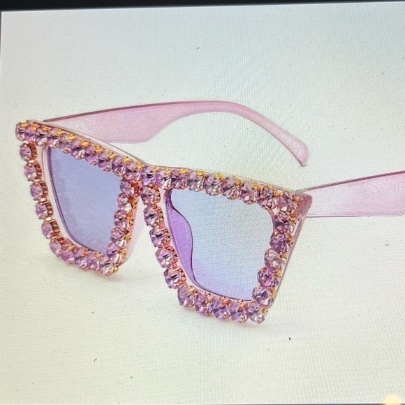 Greeksglasses purple Rhinestone styled Sunglasses - Picture 2 of 5